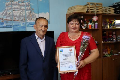 В Камском Устье наградили лучших социальных работников