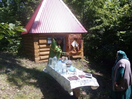 Камскоустьинцы чтят традиции