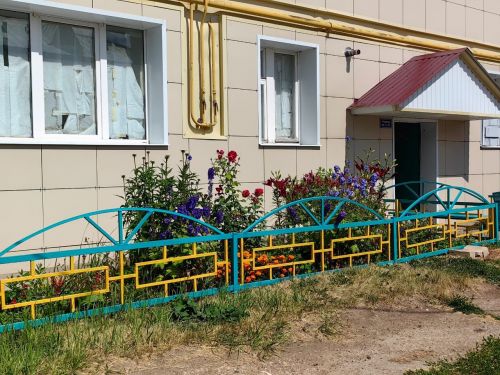 Красоту своими руками наводят камскоустьинцы