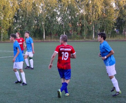 Футбольный сезон в полном разгаре