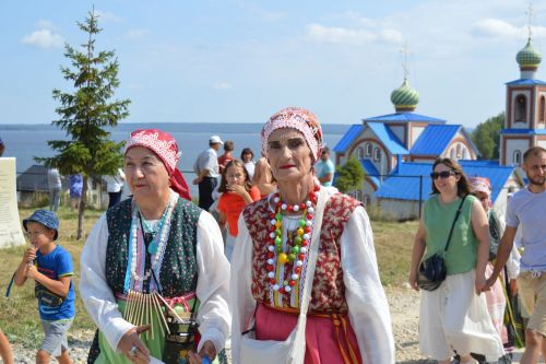 Звучали песни над Волгой в селе Красновидово