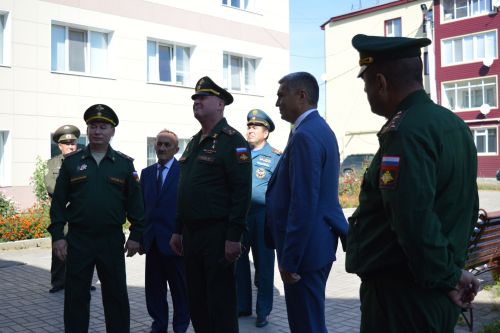Кадеты встретились с Героями России