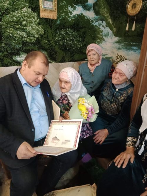 Вековой юбилей отметили в Больших Буртасах