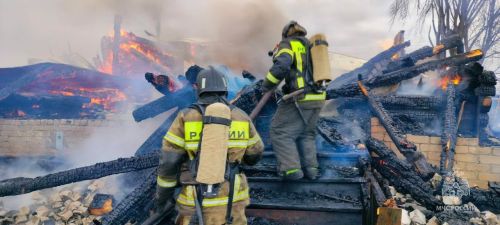На пожаре в соседнем районе погиб мужчина