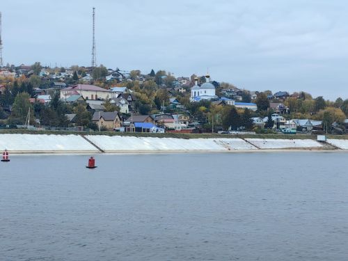 Переправа в Услоне временно закрыта