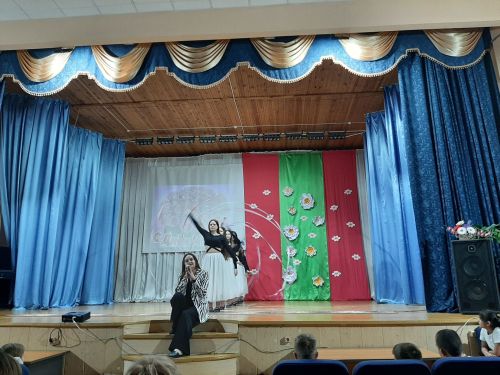 В Затоне прошел праздничный концерт