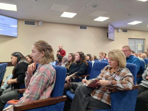 Сегодня в лагере «Волга» встречаются представители СМИ