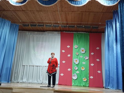 В Затоне прошел праздничный концерт