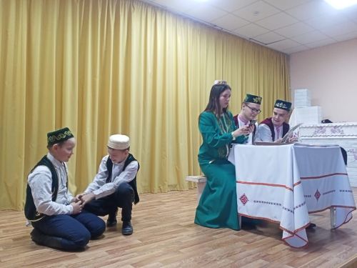 Фестиваль родословной укрепляет семейные узы