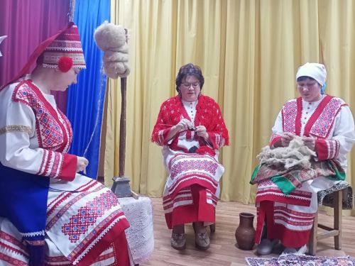 Фестиваль родословной укрепляет семейные узы