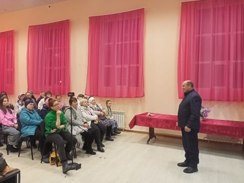 В Больших Салтыках зрители аплодировали стоя