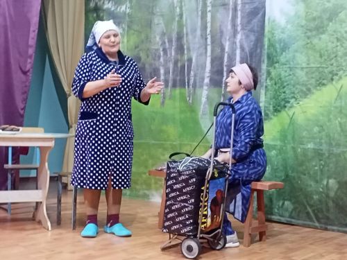 В Больших Салтыках зрители аплодировали стоя