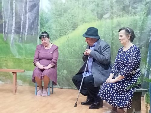 В Больших Салтыках зрители аплодировали стоя