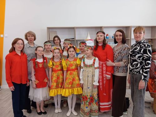 Камскоустьинские артисты снова на Буинской сцене