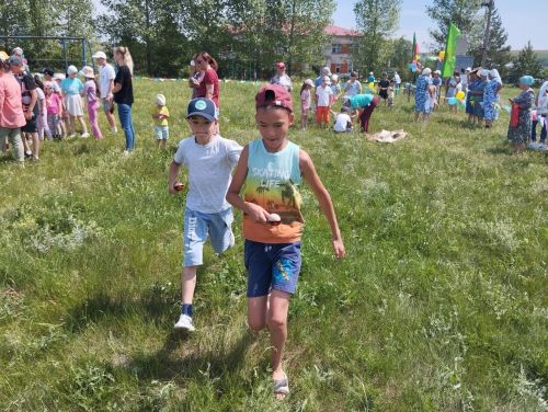 В селе Большие Салтыки Камско-Устьинского района прошел Детский Сабантуй