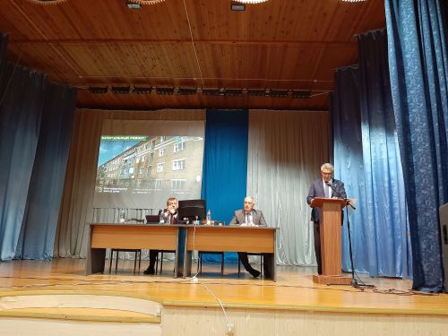 Сход в Затоне собрал неравнодушных жителей
