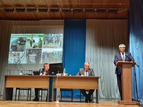 Сход в Затоне собрал неравнодушных жителей