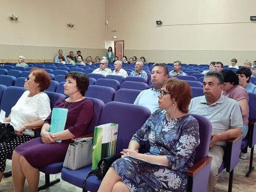 Сход в Затоне собрал неравнодушных жителей