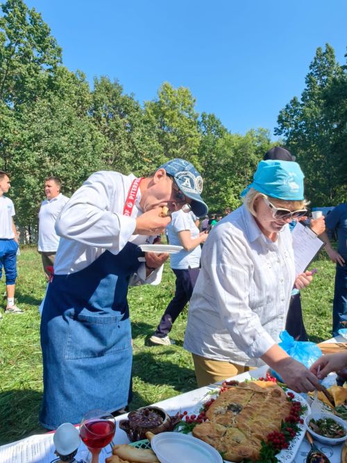 Камская уха собрала гостей и земляков