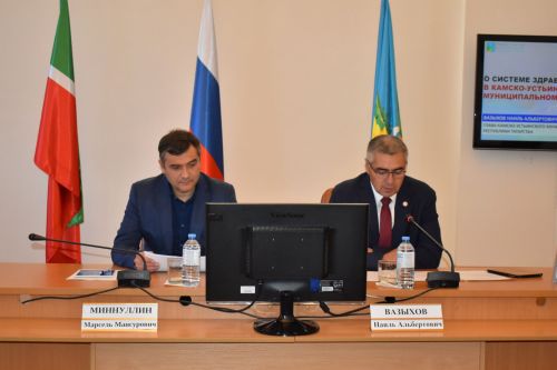 Камско-Устьинский район посетил министр здравоохранения РТ