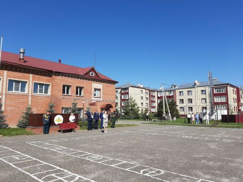 Кадеты торжественно встретили День знаний