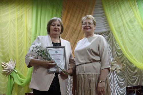 В Камском Устье прошел праздничный концерт, посвященный Дню учителя
