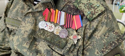 Встречи бойцов СВО с трудовыми коллективами