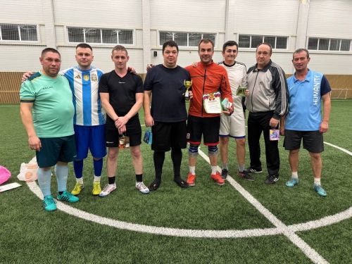 Камскоустьинцы в любом возрасте выходят на спортивные площадки