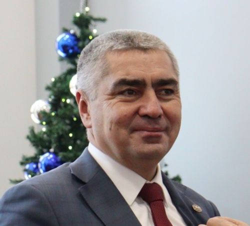 Глава района Наиль Вазыхов поздравляет камскоустьинцев с Новым Годом