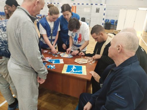 «Акчарлак» встречает друзей