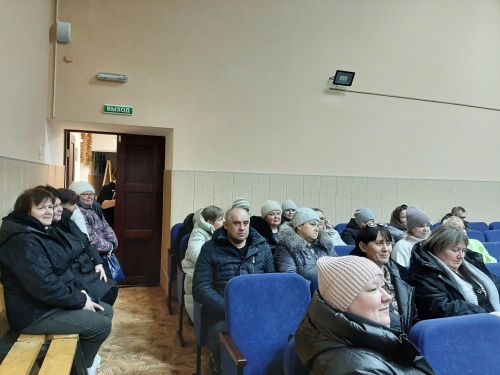 Затонцы просят новый спортивный зал