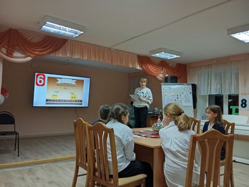 Ученики музыкальной школы показали свои знания