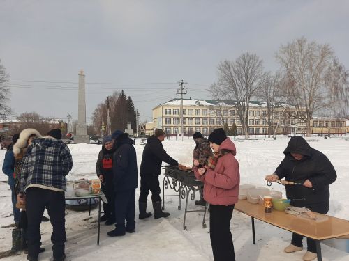 Весело отметили Масленицу в Затоне