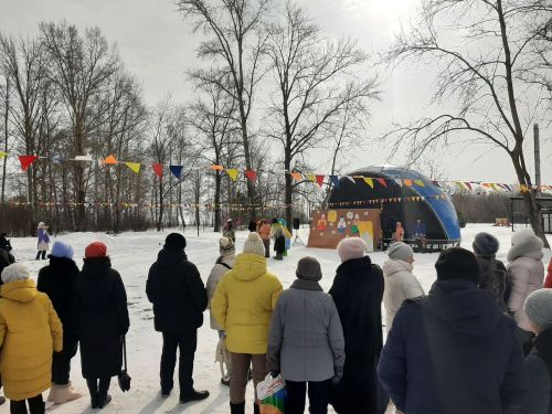 Весело отметили Масленицу в Затоне