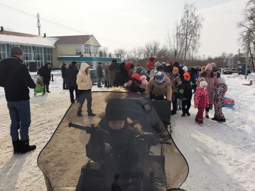 Весело отметили Масленицу в Затоне