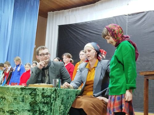 Затонлылар Җиңүнең 80 еллыгына багышланган яңа театр сезонын ачты