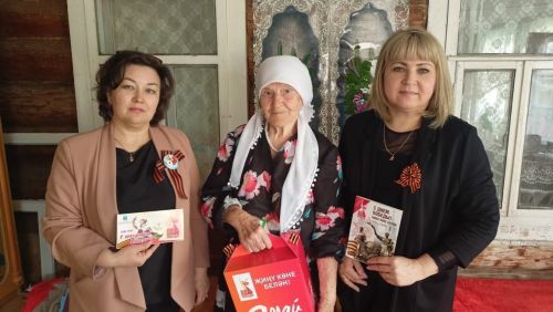 Камскоустьинцы получили подарки ко Дню Победы от Раиса РТ