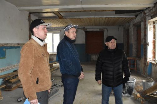 Как идут работы на социальных объектах Камско-Устьинского района