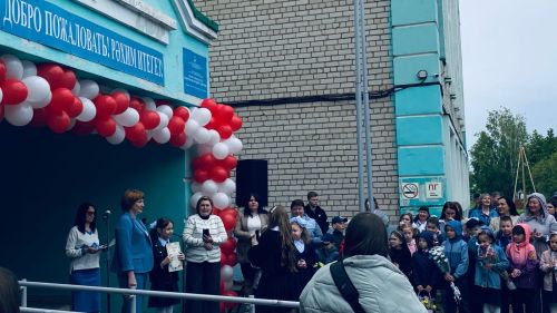 Последний звонок прозвучал в школах Камского Устья