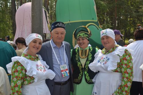 Сегодня камскоустьнцы принимают участие в Казанском Сабантуе