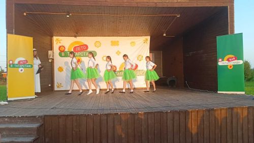 «Искренне благодарим нашего чудесного зрителя!»: вчера в парке прошёл концерт «Лето это маленькая жизнь»