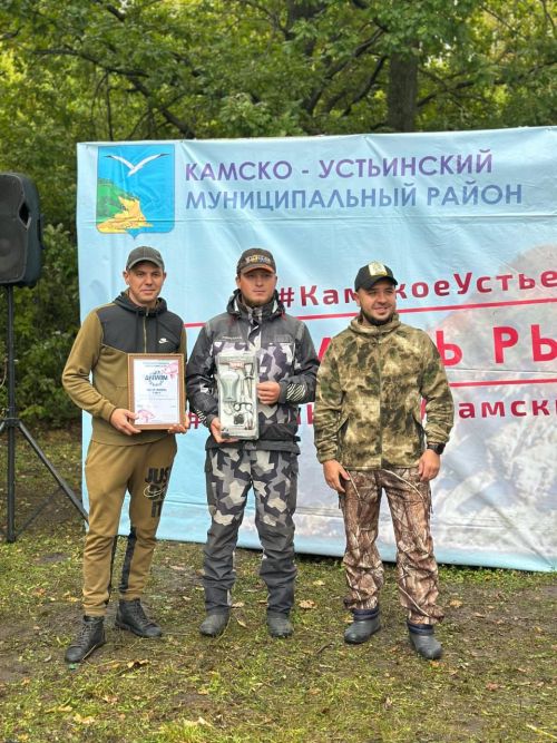 Чемпионат рыбной ловли и фестиваль «Камская уха» собрал в Камском Устье любителей рыбы