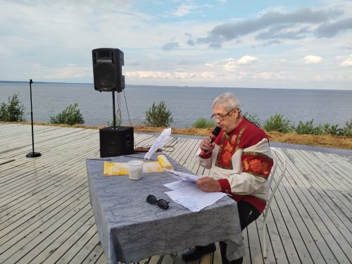 Песне над Волгой и дождь не помеха
