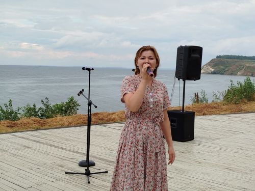 Песне над Волгой и дождь не помеха