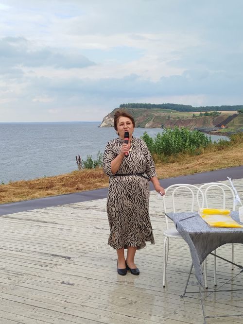 Песне над Волгой и дождь не помеха
