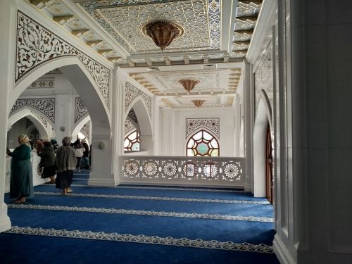 Северный Кавказ: Мемориал памяти и славы, Гордость мусульман и Сердце Матери