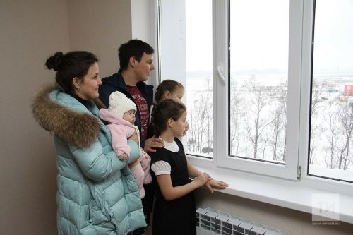 Многодетные семьи в Татарстане улучшили жилищные условия благодаря Госжилфонду
