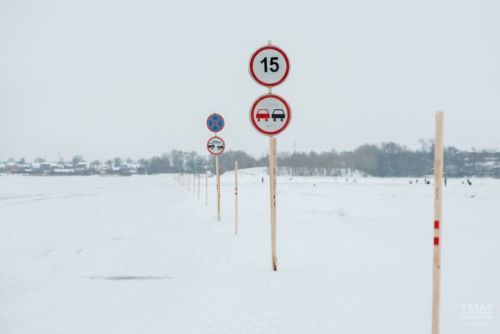 Воскресенье - последний день работы ледовой переправы