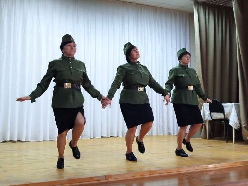 В Мордовских Каратаях принимали гостей и подготовили яркую концертную программу