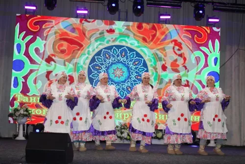 Вчера камскоустьинцы приняли участие в зональном этапе фестиваля «Балкыш»